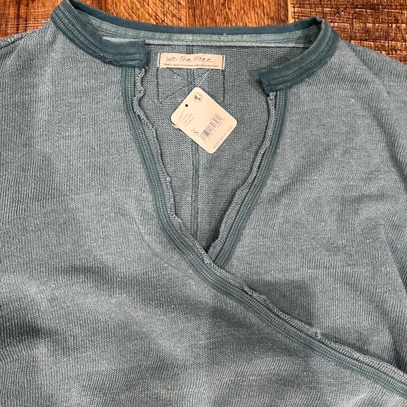 Free people wrap front sweater, NWT. - Picture 2 of 5